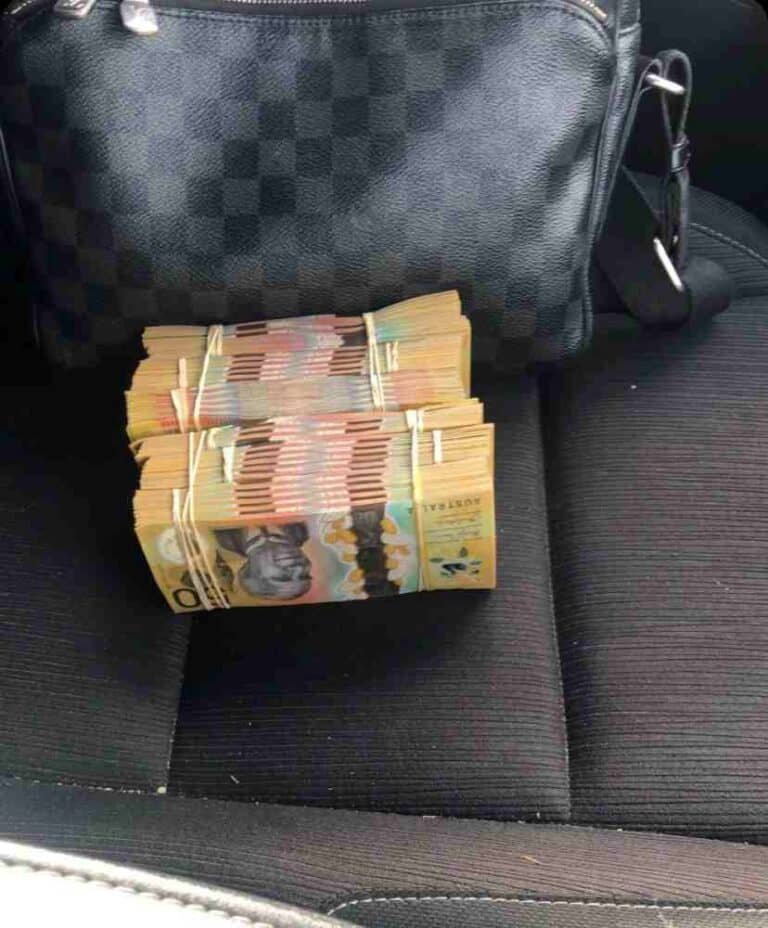 undetectable counterfeit money​
